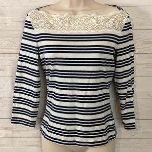 Escada 34 (S) 3/4 Slv Popover Blouse w/Lace Trim